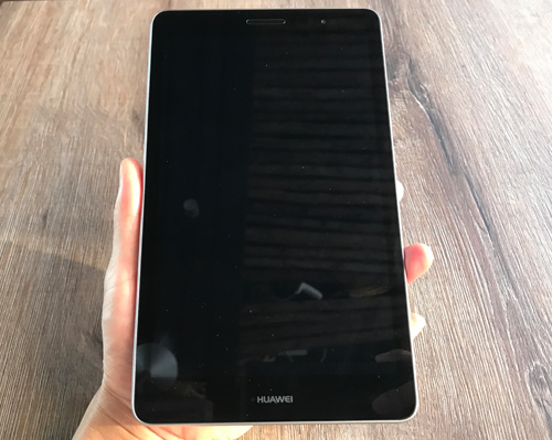 Đánh giá Huawei MediaPad T3-8: Thiết kế đẹp, nghe-gọi tốt, giá rẻ - 2