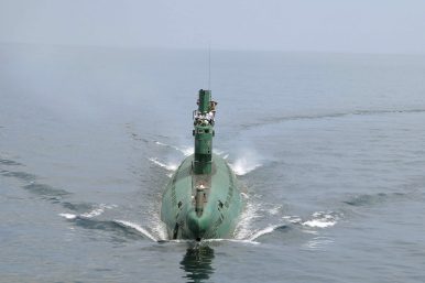 Tàu ngầm Triều Tiên hoạt động bất thường sau thử tên lửa - 1