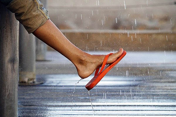 Những tác hại không ngờ của dép xỏ ngón - 1