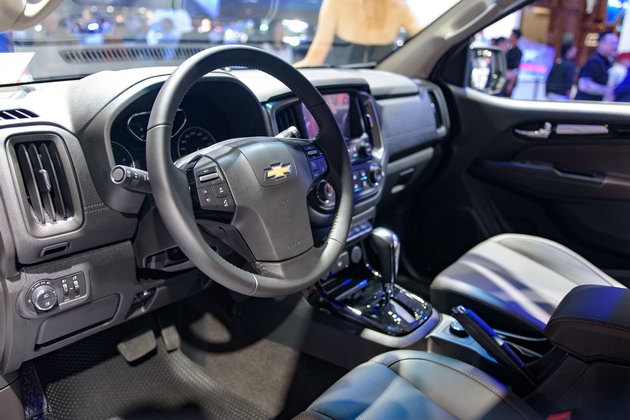 Chevrolet Trailblazer đặt chân đến thị trường Việt Nam - 5