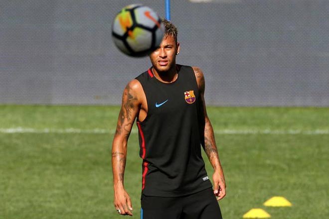 Triệu fan Barca “truy nã” Neymar, Messi chấm Coutinho 100 triệu euro - 1