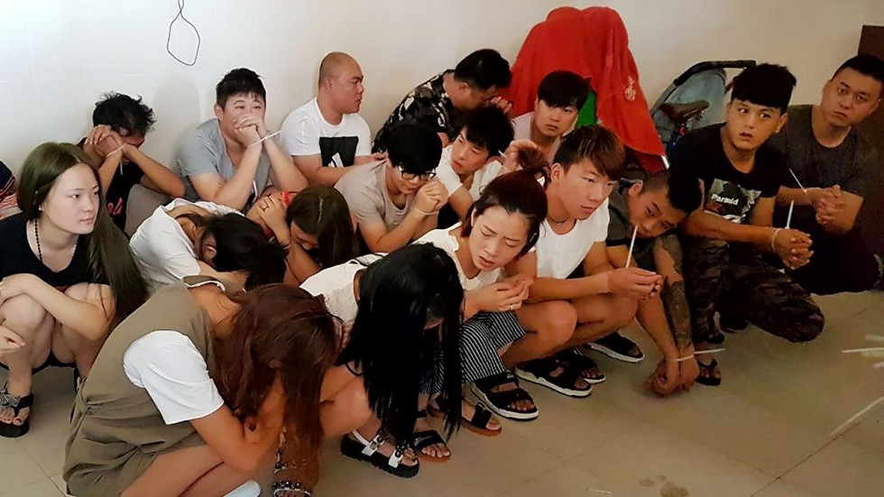 Campuchia bắt 215 người TQ dùng ảnh khỏa thân tống tiền - 1