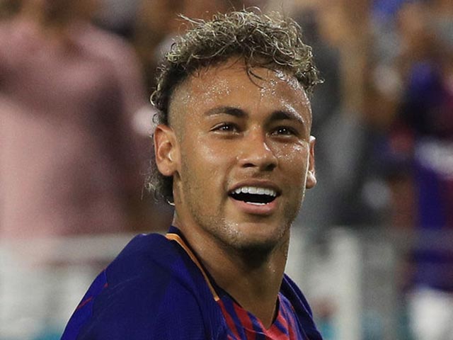 CHÍNH THỨC: Neymar rời Barcelona, lập kỷ lục 198 triệu bảng