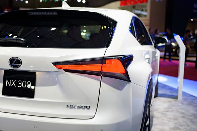 Lexus NX 2018 ra mắt thị trường Việt Nam - 4
