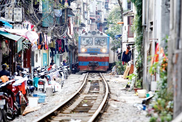 Đường sắt Việt Nam: Loay hoay đổi mới - 1