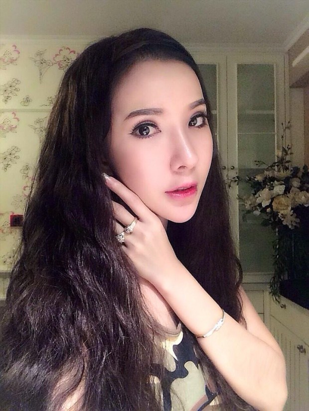 Vỡ mộng vì quá khứ xấu khó tin của loạt nam thần, nữ thần Thái Lan - 16