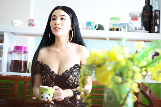 Linh Miu mặc váy ngủ nhảy sexy trong nhà 4 tỷ mới tậu - 7