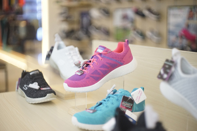 Tham vọng của Việt Tiến với thương hiệu giày quốc tế - Skechers - 4