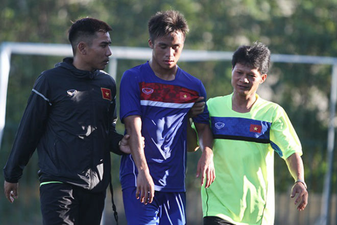 Cầu thủ U18 Việt Nam “gục ngã” giữa buổi tập thể lực - 1