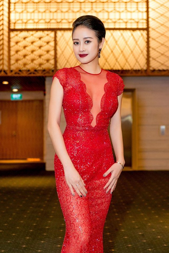 4 MC đẹp hơn hoa hậu đang "chiếm sóng" VTV - 7