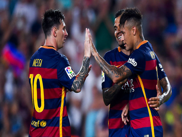 PSG hỏi mua Messi: Khốn khổ Neymar 222 triệu euro “chạy không hết nắng”