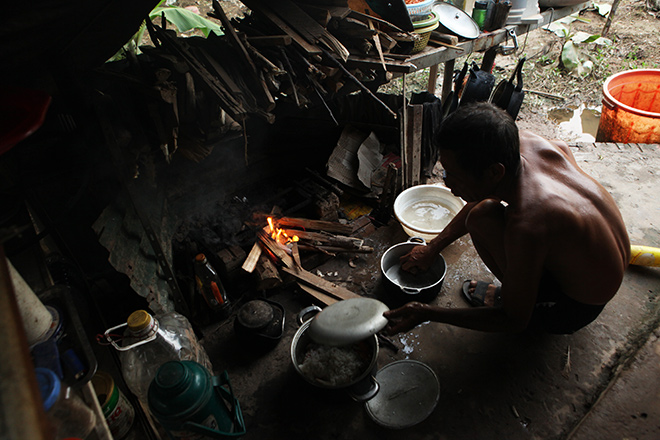 Gặp &#34;Robinson&#34; trên bãi giữa sông Hồng - 9