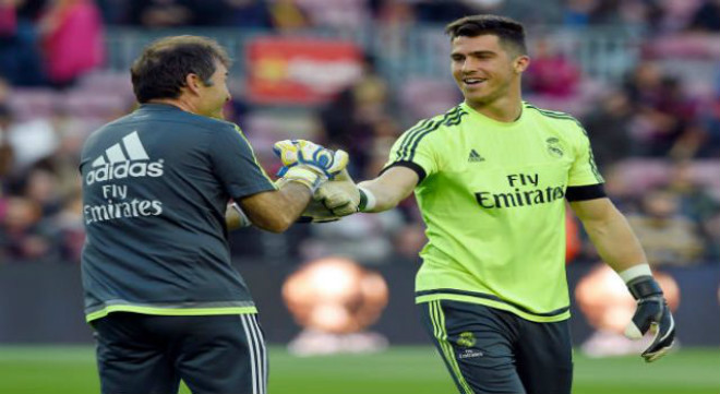 Chuyển nhượng Real 11/8: Isco ký hợp đồng 700 triệu euro - 2