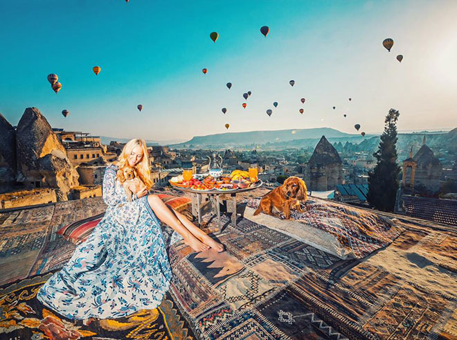 Nữ phi công thất nghiệp "gây bão" trên Instagram - 4