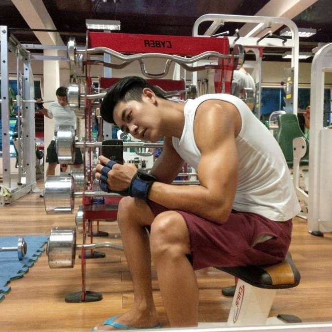 “Nam thần đồ lót" lừng lẫy một thời của Việt Nam giờ ra sao? - 9