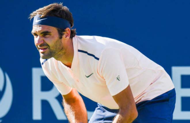 Federer chấn thương, nguy cơ lỡ hẹn với ngôi số 1 - 1