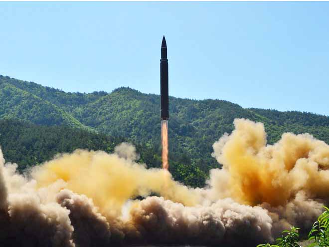 Tên lửa Triều Tiên mất bao lâu bắn đến thành phố Mỹ? - 1