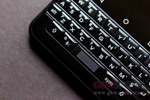 Ngắm BlackBerry KEYone bản màu đen hạn chế - 6