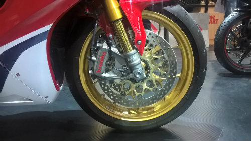 Ngắm mãi không chán Honda CBR1000RR Fireblade SP - 5