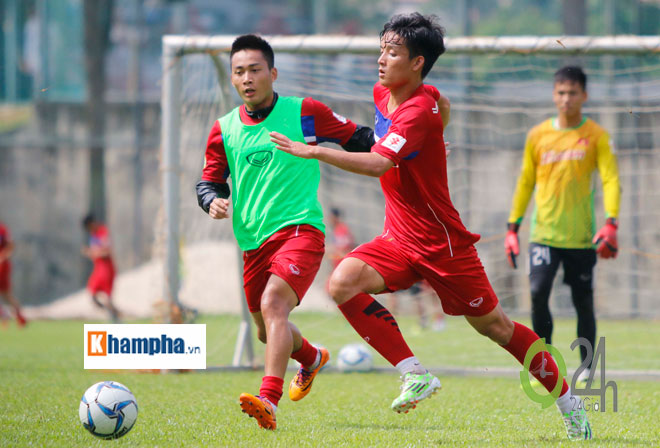 U22 Việt Nam &#34;luyện công&#34; giữa trưa nắng, đấu “đàn em Ronaldo Campuchia” - 5