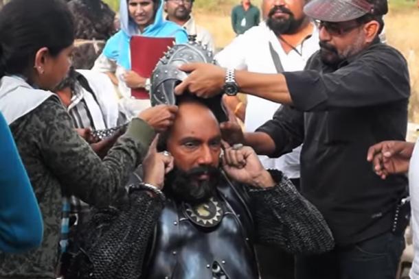 Bom tấn Ấn Độ vượt mặt Trung Quốc ở khoản "ngon - bổ - rẻ" - 7