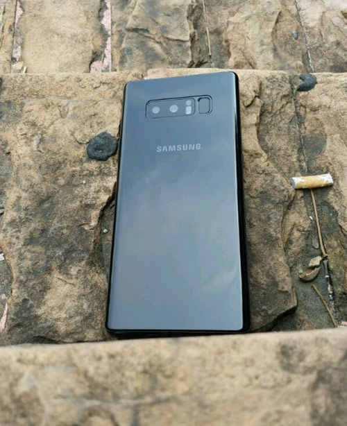 HOT: Galaxy Note 8 lộ ảnh thực tế rõ nét nhất - 3