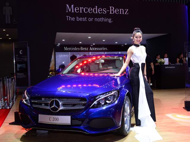 Mercedes-Benz tăng giá trăm triệu nhiều mẫu xe tại Việt Nam - 1