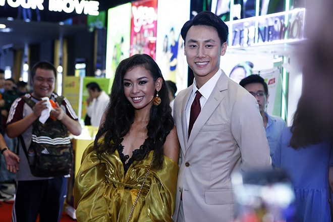 Angela Phương Trinh khiến hàng trăm ánh mắt không thể rời khỏi khi dự ra mắt phim - 9