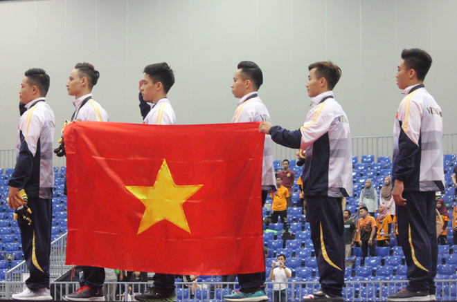 Người đẹp truyền lửa, dàn trai đẹp thể dục hưng phấn lấy Vàng SEA Games - 10