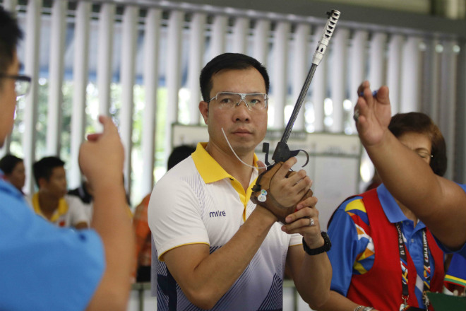 HCV Olympic Hoàng Xuân Vinh thất bại khó tin, né tránh báo chí - 2