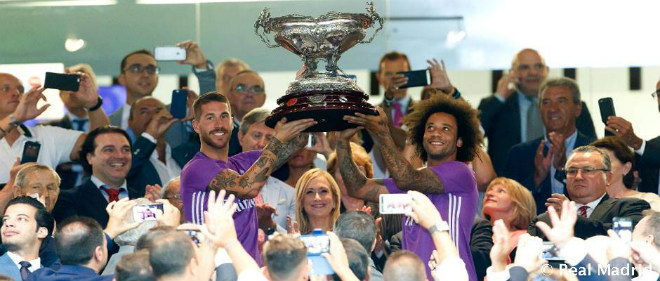 Real Madrid – Fiorentina: Quà đặc biệt tặng Ronaldo - 1
