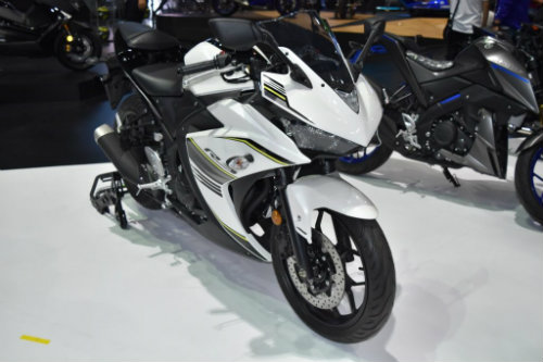 Yamaha R3 đạt chuẩn khí thải mới sắp lên kệ - 1