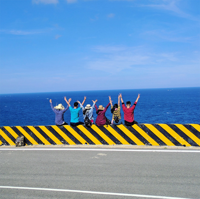 4 cách tạo dáng siêu cool dành cho phượt thủ - 1