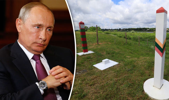 Căng thẳng leo thang, thành viên NATO bất ngờ xây rào biên giới với Nga - 1