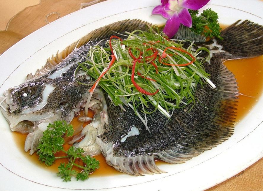 Tuyệt chiêu làm cá biển hấp thơm ngon, béo ngậy không bị tanh - 1