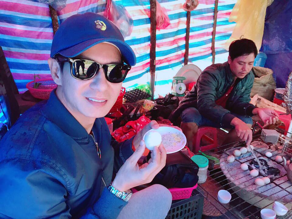 Tình cũ Công Phượng khoe eo thon, dáng chuẩn - 5