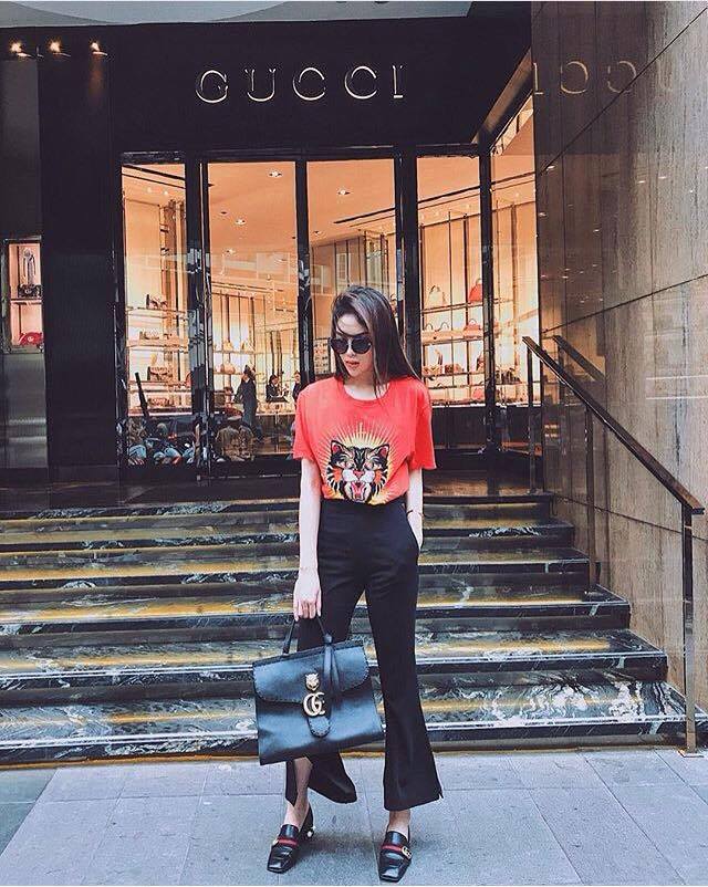 Tình cũ Công Phượng khoe eo thon, dáng chuẩn - 12