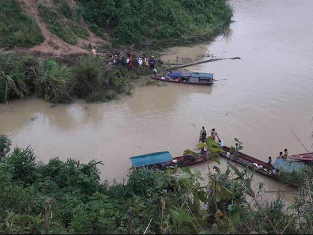 Hai người tử vong trong ô tô dưới lòng hồ Thủy điện Sơn La