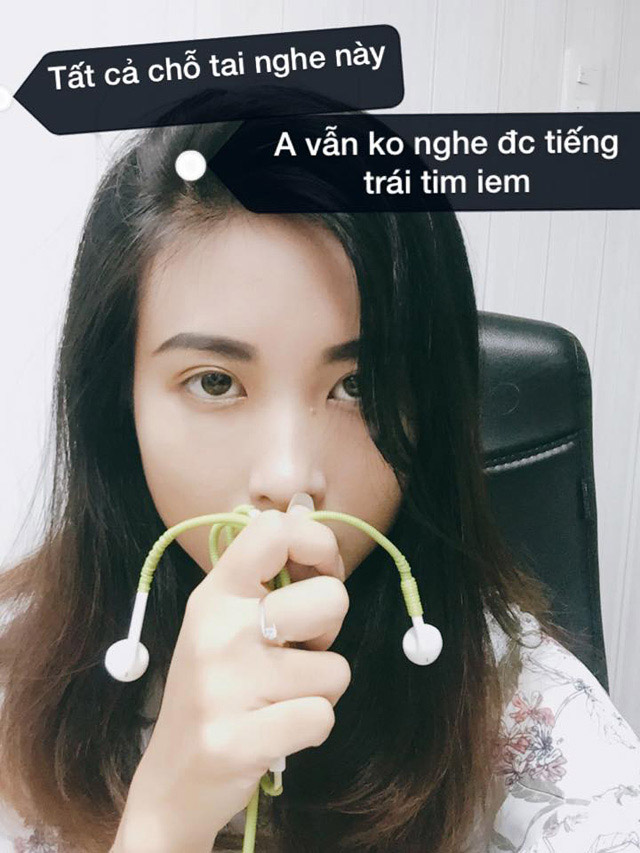 Gái xinh công sở &#34;thả thính&#34; chống ế qua bộ ảnh khó đỡ - 14