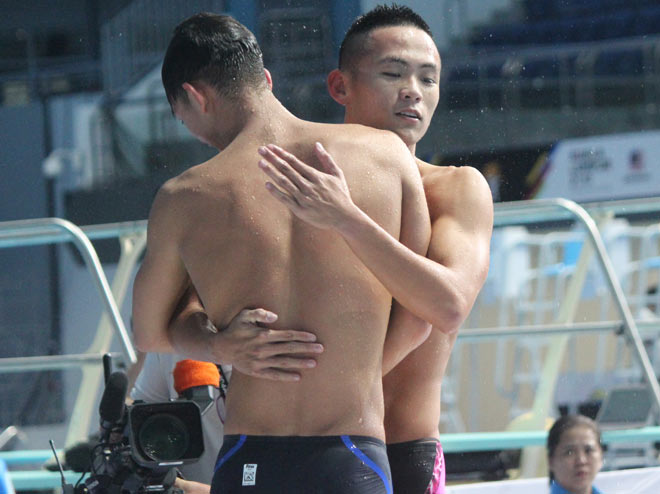 Huy Hoàng &#34;náo loạn&#34; bơi SEA Games: Nhà vô địch từng ham chơi - 2