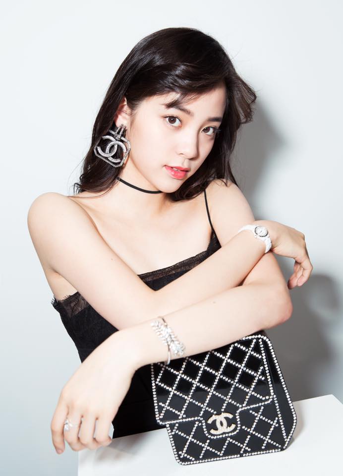 Nữ thần 17 tuổi thế chỗ Lưu Diệc Phi trong "Kim phấn thế gia" là ai? - 4