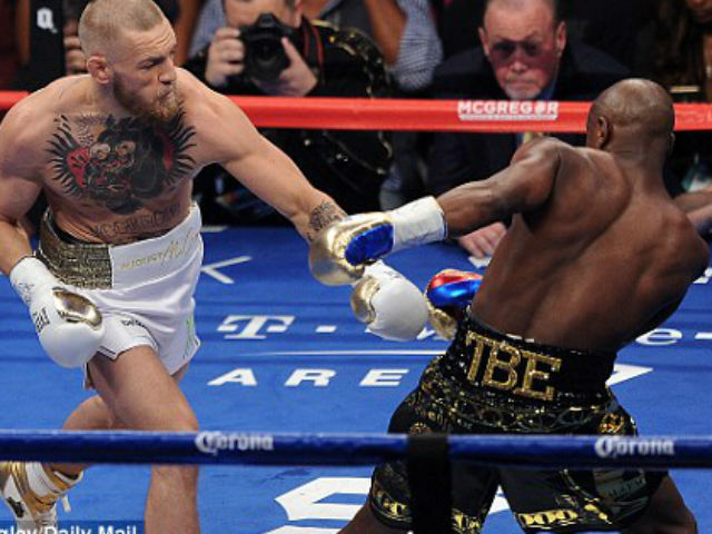 TRỰC TIẾP boxing Mayweather - McGregor: Chiến thắng áp đảo