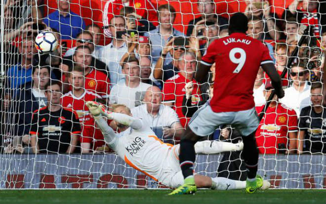 Lukaku trượt penalty, Morata 70 triệu bảng lập kỷ lục Ngoại hạng Anh - 1