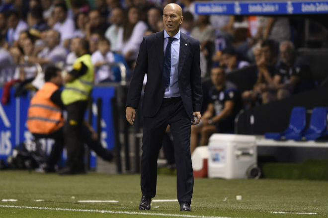 Góc chiến thuật Real – Valencia: Không Ronaldo & Ramos, Zidane tầm thường - 1