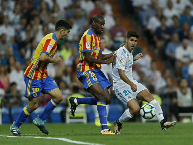 Góc chiến thuật Real – Valencia: Không Ronaldo & Ramos, Zidane tầm thường