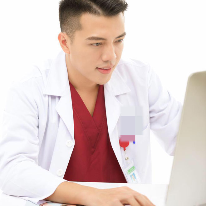 Bác sĩ cao 1m82, đẹp trai như tài tử được dân mạng “săn lùng” - 3