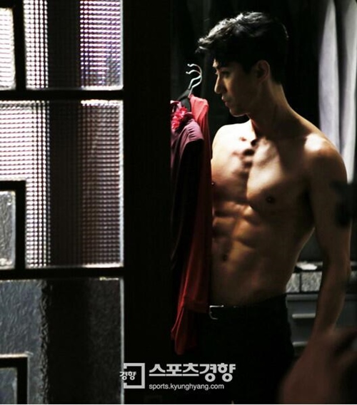 Ngoài giàu, chiều vợ, "ông chú Hàn Quốc" còn có thứ khác khiến phụ nữ si mê - 10