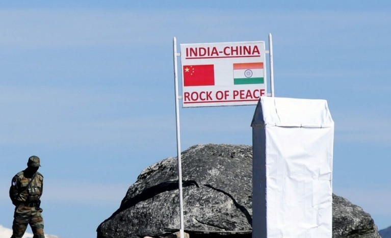 Trung Quốc, Ấn Độ bất ngờ đồng ý rút quân khỏi biên giới - 1