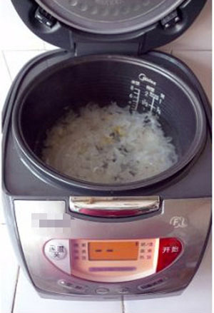 Giải nhiệt với chè nấm tuyết đu đủ giòn ngọt, thanh mát - 8