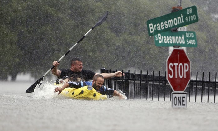 Ảnh: Siêu bão Harvey tàn phá Mỹ với sức mạnh chưa từng thấy - 6